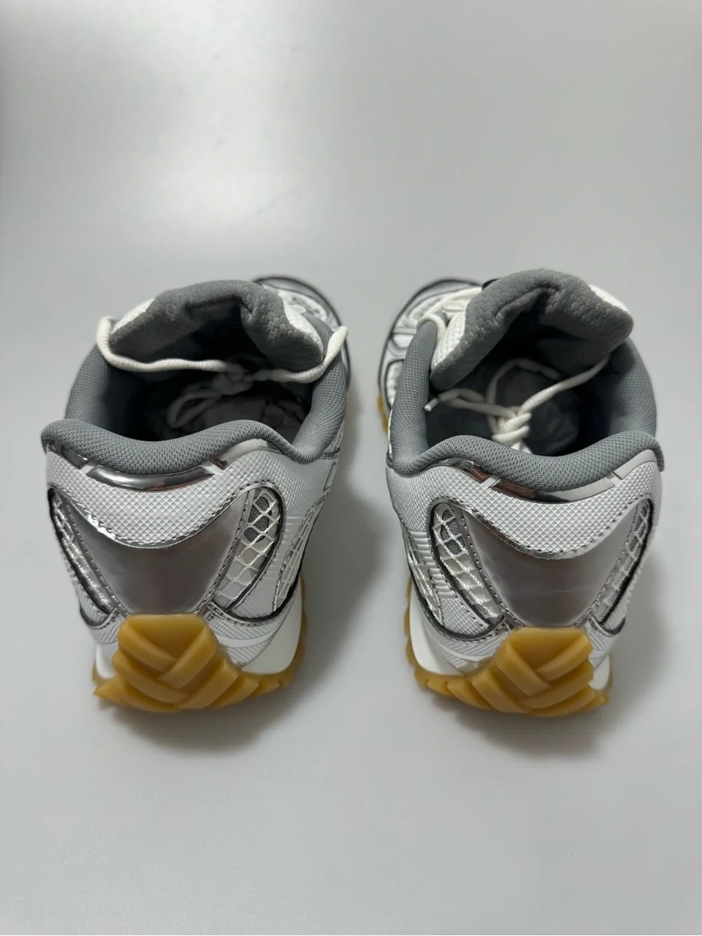 Bottega Veneta Orbit Sneakers Silver White Men’s Size EU 45